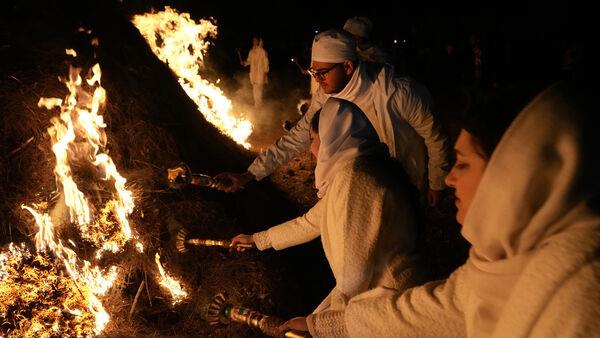 In Pictures: Iran’s Zoroastrians celebrate Sadeh and end of cold winter days
