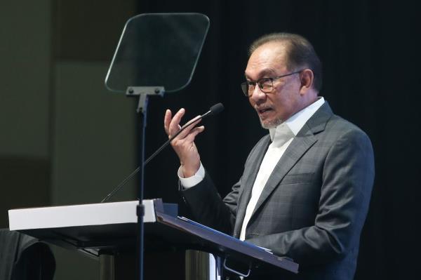 PM Anwar: Malaysia’s approved FDI hits RM160b in first half of 2024, up 18pc from last year