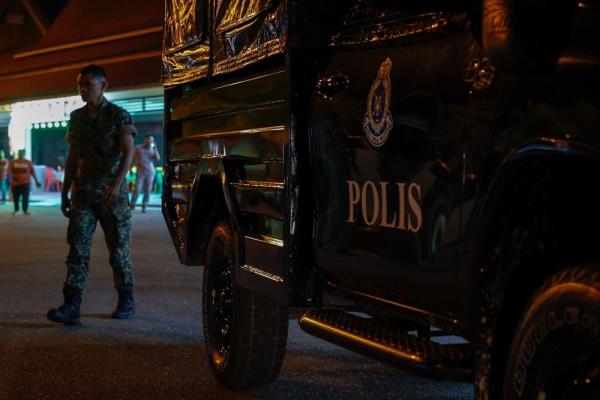 Perak police: Newborn saved after medical officer leaks baby dumping to cops