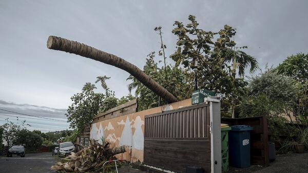 Cyclone causes flooding in Mauritius after battering French island of Reunion