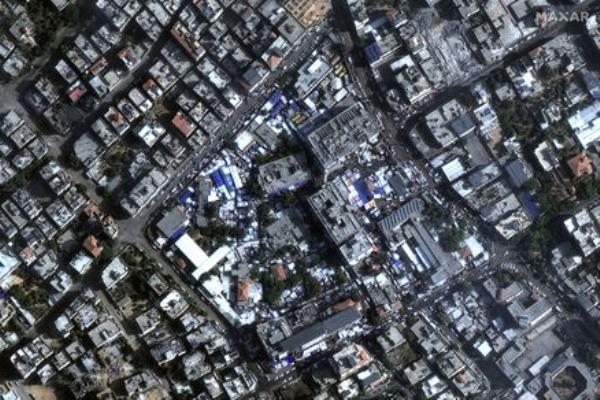 This image provided by Maxar Technologies shows al-Shifa hospital and surroundings in Gaza City, Tuesday, Nov. 7, 2023. (Satellite image ©2023 Maxar Technologies via AP)