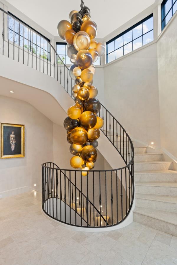 The grand staircase.