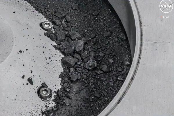 NASA to send billion-dollar spacecraft on 7-year journey to metal asteroid in hopes of finding gemstones