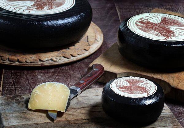 Gubbeen Cheese, produced by the Ferguson family in West Cork. 