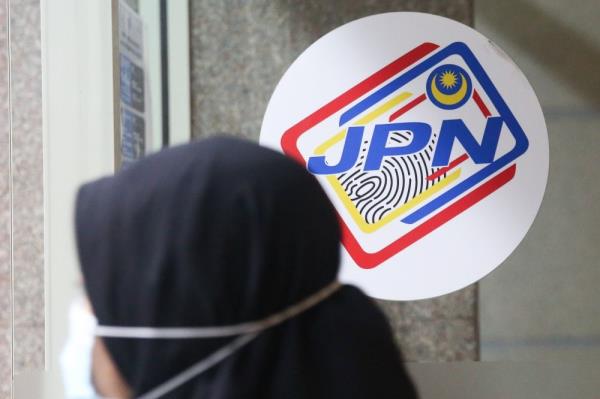 MyKad-less and detained since 2019, NRD examines application to amend Tayalan’s birth certificate