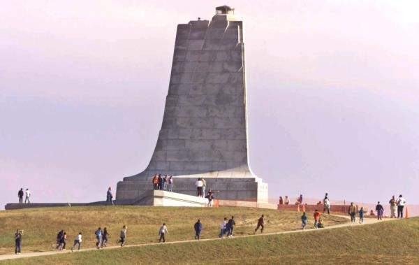 Multiple people died after a single-engine plane crashed at Wright Brothers National Memorial’s First Flight Airport in North Carolina on Sept. 28, 2024.