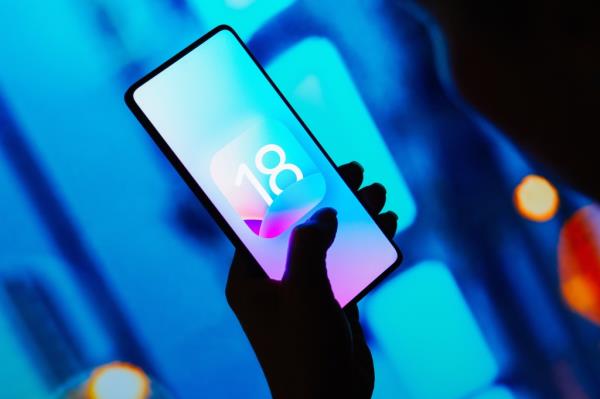 iOS 18 graphic.