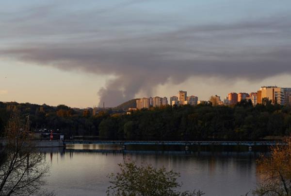 Smoke rises from the area in the direction of Avdiivka in the course of Russia-Ukraine conflict, as seen from Donetsk, Russian-controlled Ukraine, October 11, 2023. REUTERS/Alexander Ermochenko Smoke rises from the area in the direction of Avdiivka, as seen from Donetsk