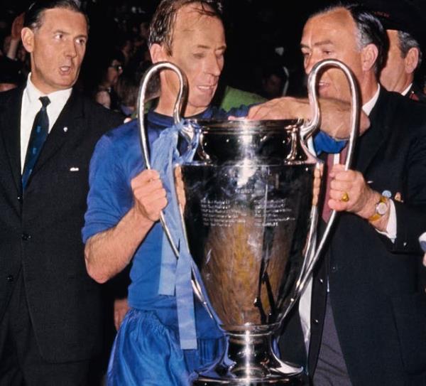 Soccer – European Cup – Final – Manchester United v Benfica – Wembley