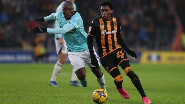Jaden Philogene-Bidace of Hull City and Edo Kayembe of Watford are competing.