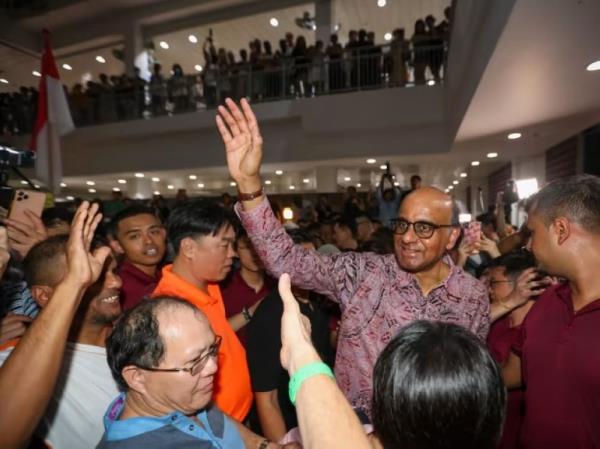 Tharman clinches Singapore presidency with landslide win, pledges to help usher in 'future of optimism and solidarity'