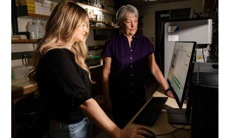 Cellular process that fuels plant growth yields surprising insights