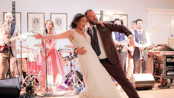 Wedding of the Week: Fun and glamour as Lillian and Niall say 'I do'
