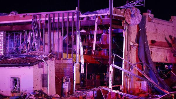At least nine dead after storms wreak destruction in US