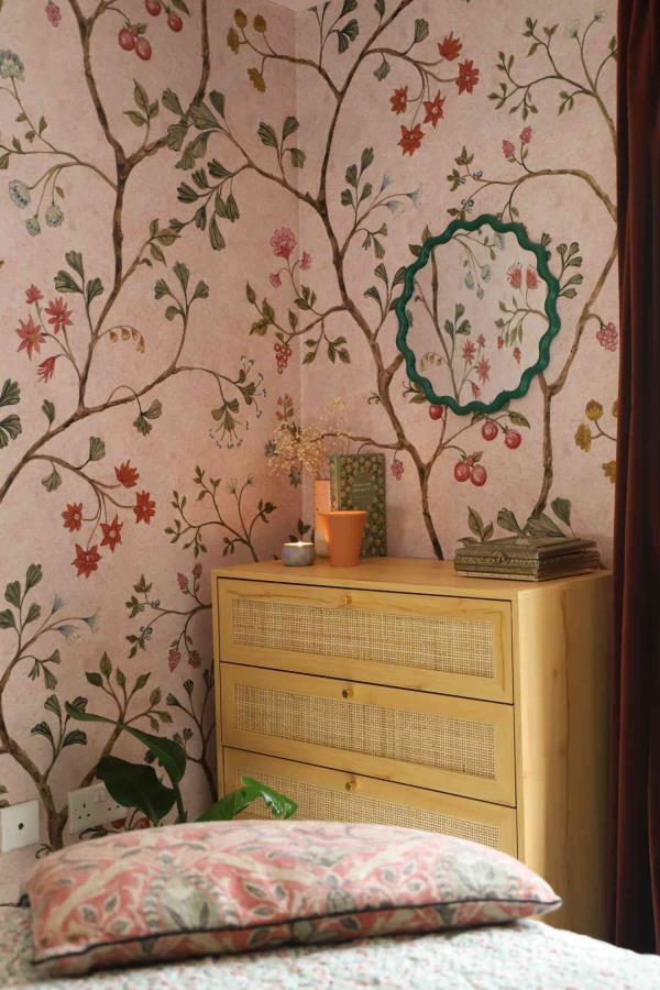 Farwa Moledina Home