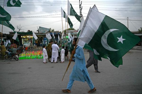 Pakistan appoints new caretaker cabinet ahead of elections
