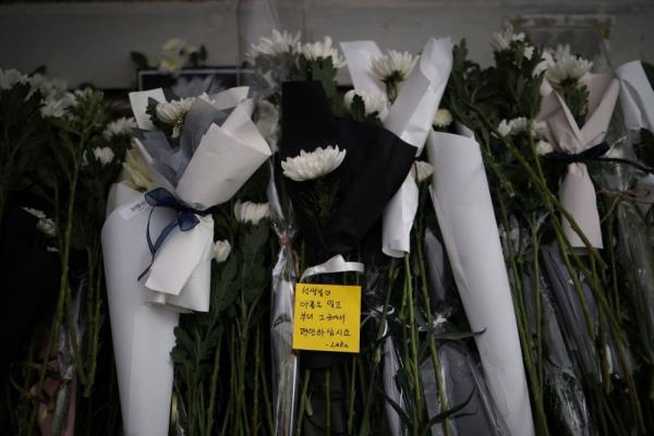 South Korean teachers to rally after colleague’s death