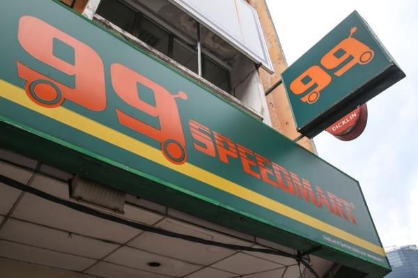 Tenaga, Maybank, 99 Speed Mart drive Bursa Malaysia’s mid-morning gains