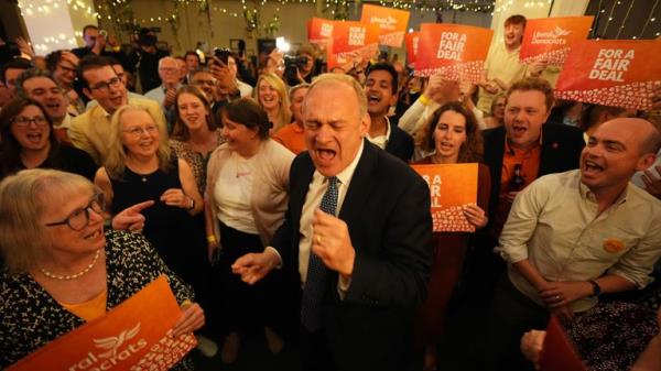 Liberal Democrat leader Sir Ed Davey at the London Art Bar in central London, where party supporters are watching the results of the 2024 General Election. Picture date: Friday July 5, 2024. PA Photo. See PA story POLITICS Election. Photo credit should read: James Manning/PA Wire