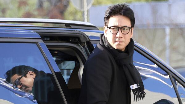 奥斯卡获奖电影《寄生虫》的主演被发现死在公园中