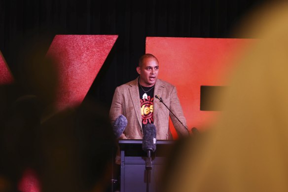 Prominent Yes campaigner Thomas Mayo addresses the crowd at the club.