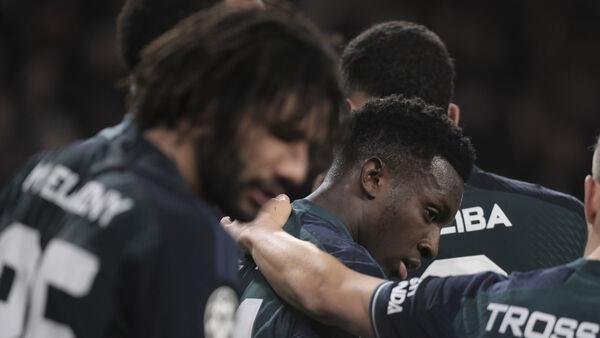 Much-changed Arsenal draw at PSV Eindhoven