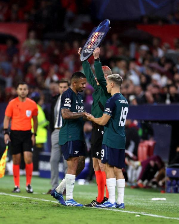 Sevilla v Arsenal – UEFA Champions League – Group B – Ramon Sanchez Pizjuan Stadium