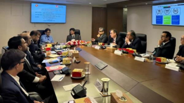 The newly appointed BIDA Executive Chairman, Ashik Chowdhury, participated in the meeting virtually from Singapore, with Dr Khandoker Azizul Islam, Executive Member (Investment Environment Services) of BIDA, presiding over the session on 17 Sep. Photo: UNB