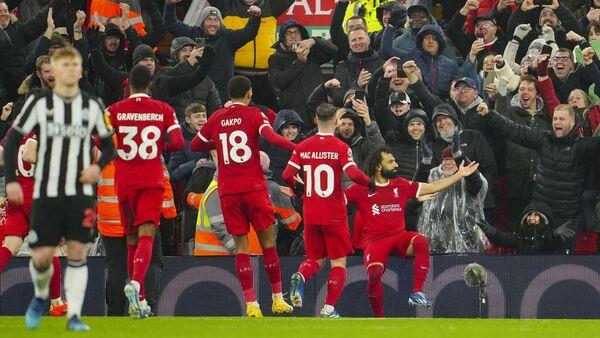 Salah signs off in style as Liverpool move three points clear