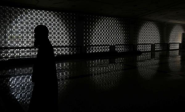 雪兰莪选举：Jais表示州内所有清真寺和surau禁止政治活动