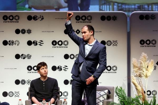 OpenAI’s Sam Altman takes nuclear startup public