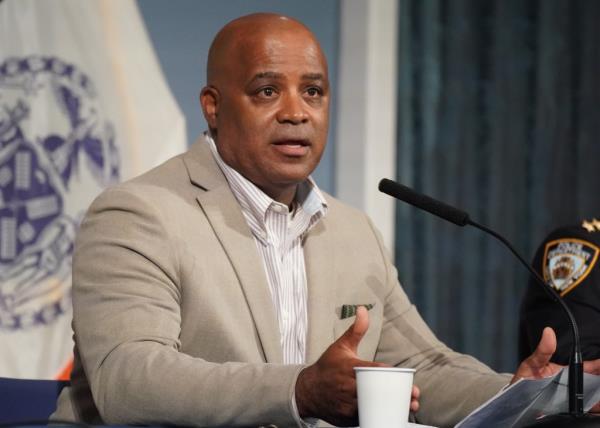 Phil Banks, NYC Deputy Mayor hosts a panel discussion in City Hall Blue Room.