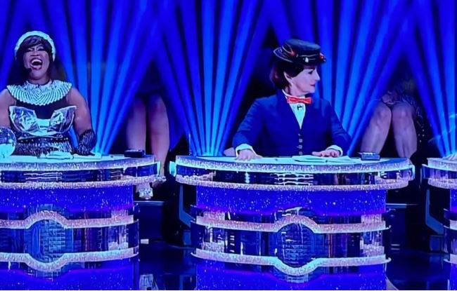 Strictly Come Dancing fans left 'annoyed all evening' after spotting 'toilet' blunder - legs behind judges table