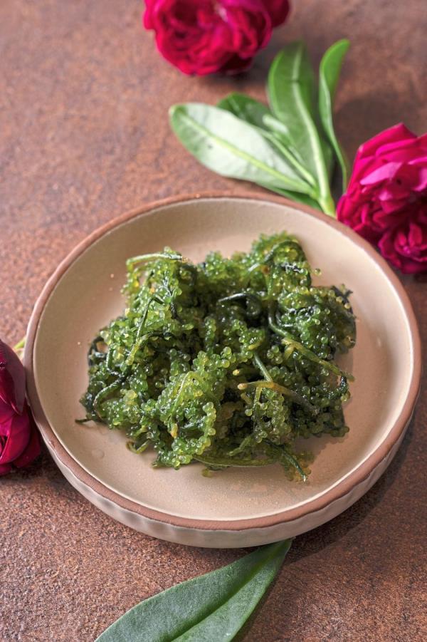 Latok, or sea grapes are found in Sabah and are also known as ‘sea caviar’. — AKAR DINING