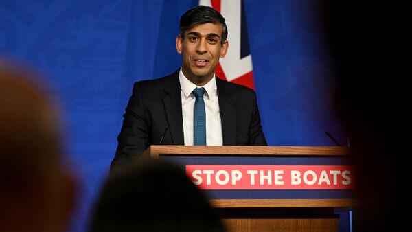 Sunak defends Anderson over suggestion ministers ‘ignore’ Supreme Court ruling
