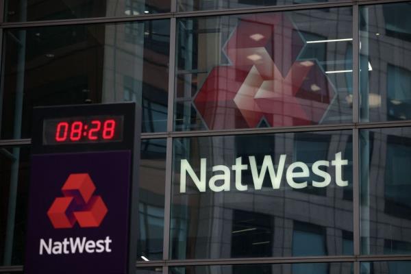 UK financial watchdog urges NatWest chair to stay put