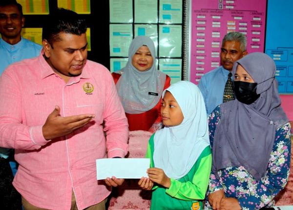 Hulu Kinta rep: Year Three pupil hit by falling toilet cistern to undergo counselling