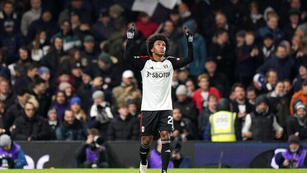 Late Willian penalty seals big three points for Fulham against Wolves