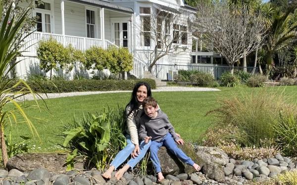 Katy Thomas with her son Eddy.