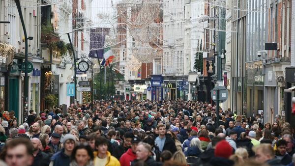 Euro zone inflation jumps, cooling case for ECB rate cuts