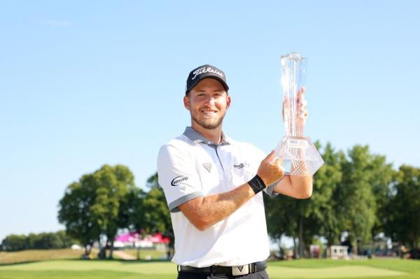 Hodges marches to first US PGA Tour title at 3M Open