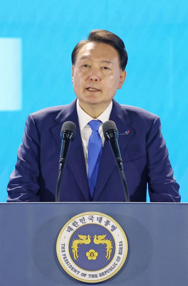 President Yoon Suk Yeol speaks during a ceremony at the Busan Cinema Center in the southeastern port city of Busan on July 27. (Yonhap)