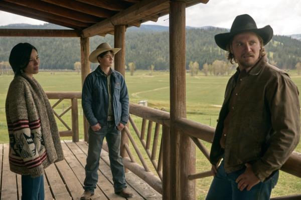Kelsey Asbille as Monica Long, Brecken Merrill as Tate Dutton, Luke Grimes as Kacey Dutton in "Yellowstone"