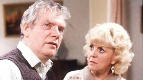ITV/Shutterstock ITV ARCHIVE image of 1990 Geoffrey Hinsliff and Lynne Perrie