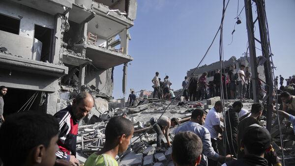 Warplanes strike Gaza refugee camp as Israel rejects call to suspend fighting
