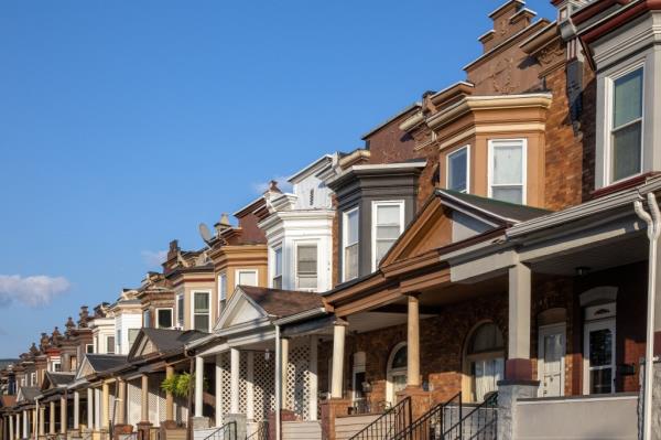 Altoona has a median home price of $149,000.