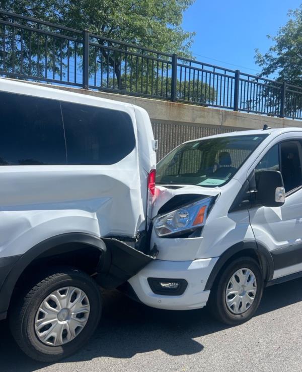 Tim Walzs motorcade crashes in pile up, staffer