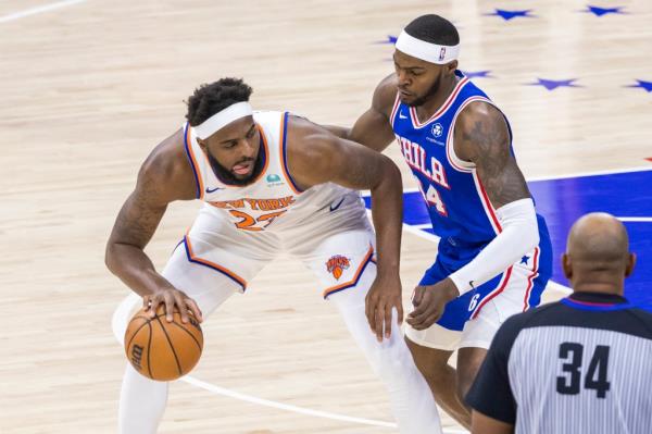 Mitchell Robinson