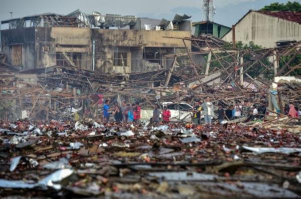 泰国仓库爆炸致死人数上升至至少10人
