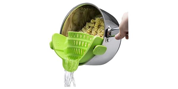 Gizmo Snap N Strain Pot & Pasta Strainer on white background